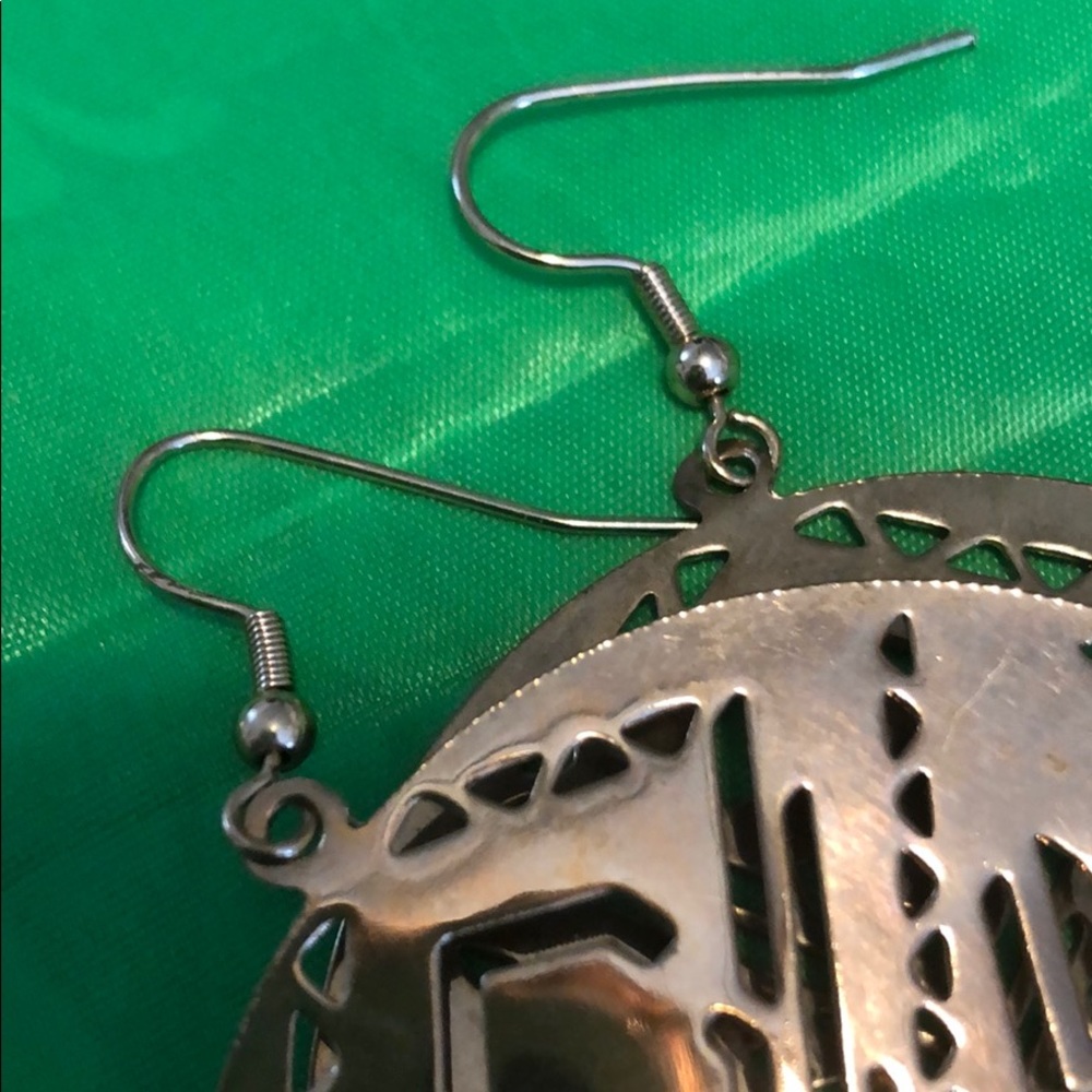 Used earrings - Picture 3 of 5